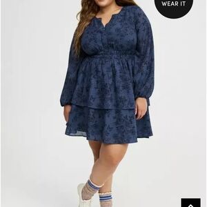 torrid Dark Navy Floral Tiered Notch-Neck Dress NWT 00/12